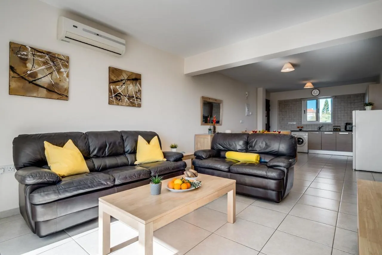 Apartment Millie Ayía Nápa